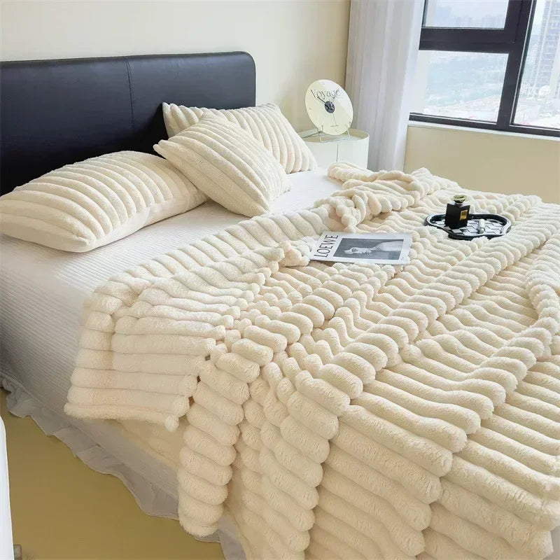 pukita Fluffy Cloud - Flauschig zeitlose Wohlfühl-Luxus-Decke